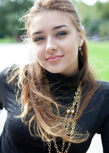 Girl with horny eyes comes home to display perky boobs in bed