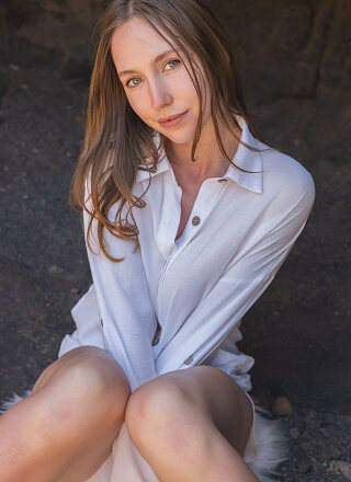 Naomi Love in the Mountain Tea Ritual - photo preview 04